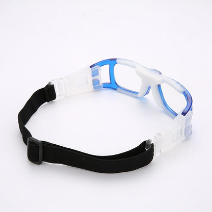 Anti-fog outdoor sports goggles with clear protective lenses and adjustable strap