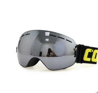 Spherical double-layer anti-fog glasses with clear lenses and protective frame