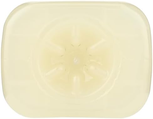 Organic Lemonade bottle by 365 by Whole Foods Market, 64 Fl Oz, with fresh lemon slices and vibrant label on a clear glass bottle.