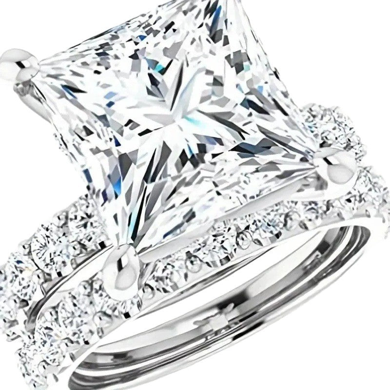 Women's high-end designer-look cool-girl fashion ring in a stylish statement design