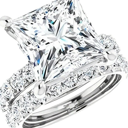 Women's high-end designer-look cool-girl fashion ring in a stylish statement design