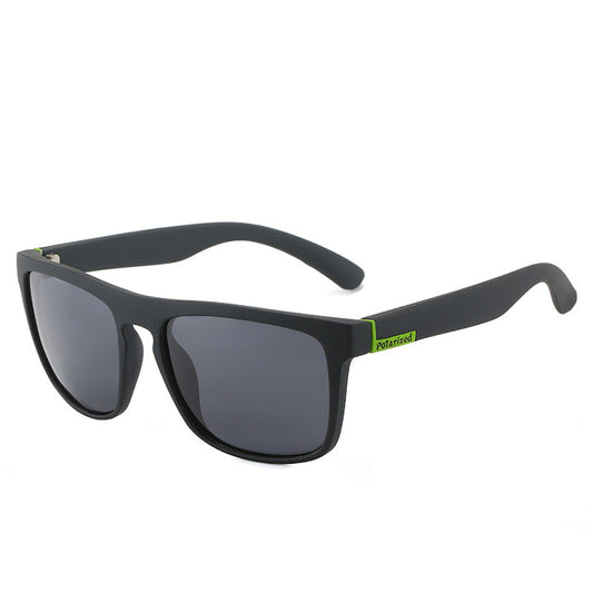 Outdoor cycling sports polarized sunglasses with wraparound lenses and lightweight frame
