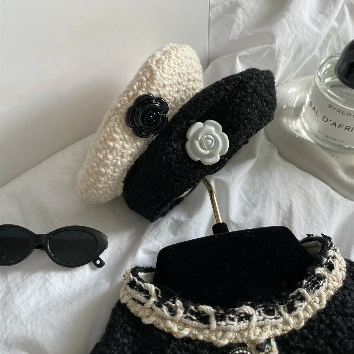Knitted pet hat for dogs and cats, soft accessory in a cozy design