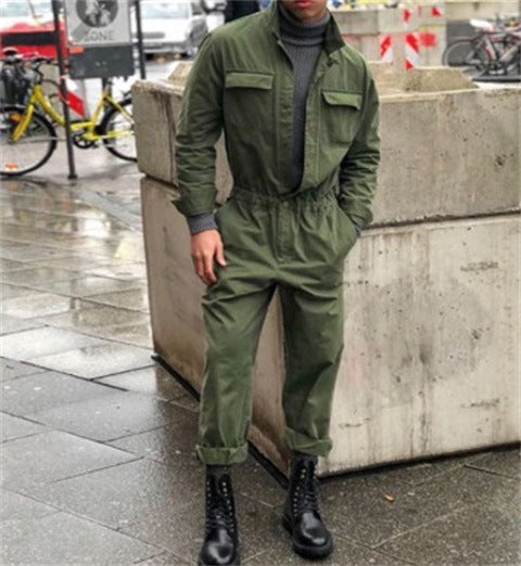 Men's solid-colored top and loose-fitting trousers casual set in a relaxed style