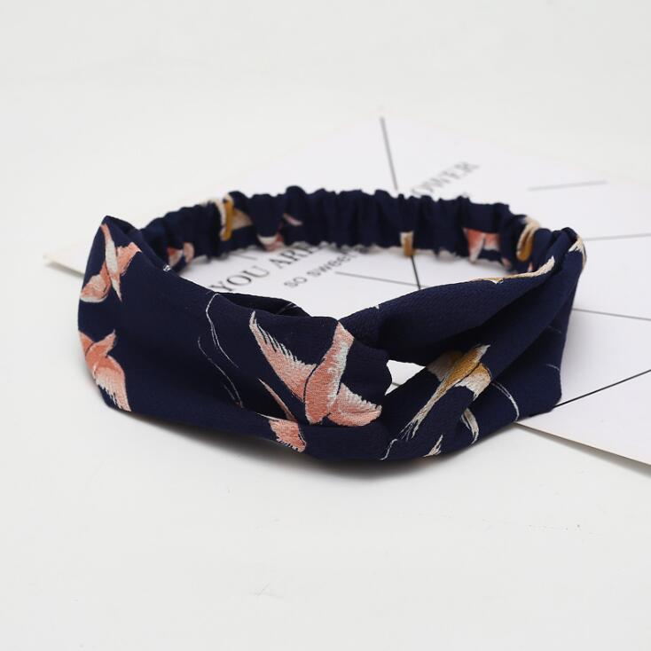 Women's retro style printed headband with colorful patterned fabric design