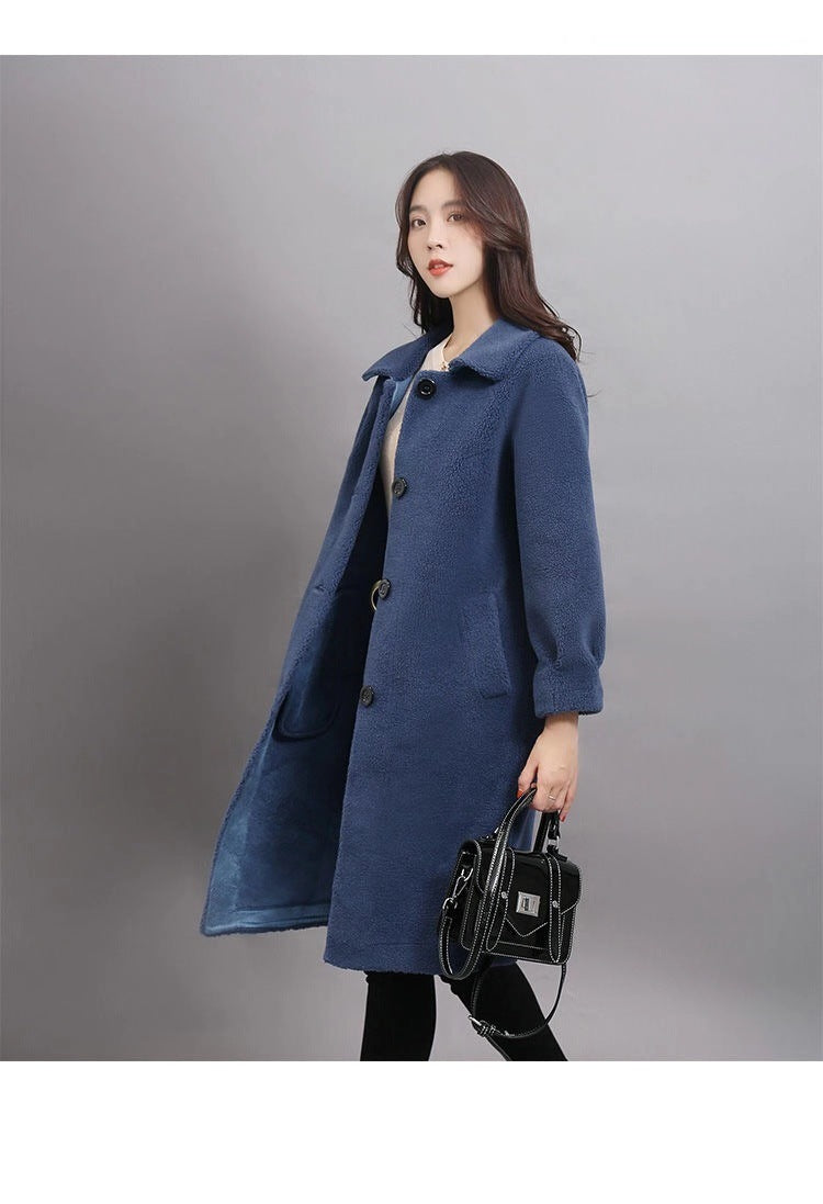 Women's loose fur coat, new style sheep shearing coat in a soft, textured design