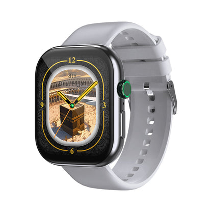 Muslim smartwatch for men and women with digital display and modern wristband