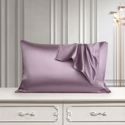 Pure silk pillowcase in natural silk fabric, smooth white bedding accessory