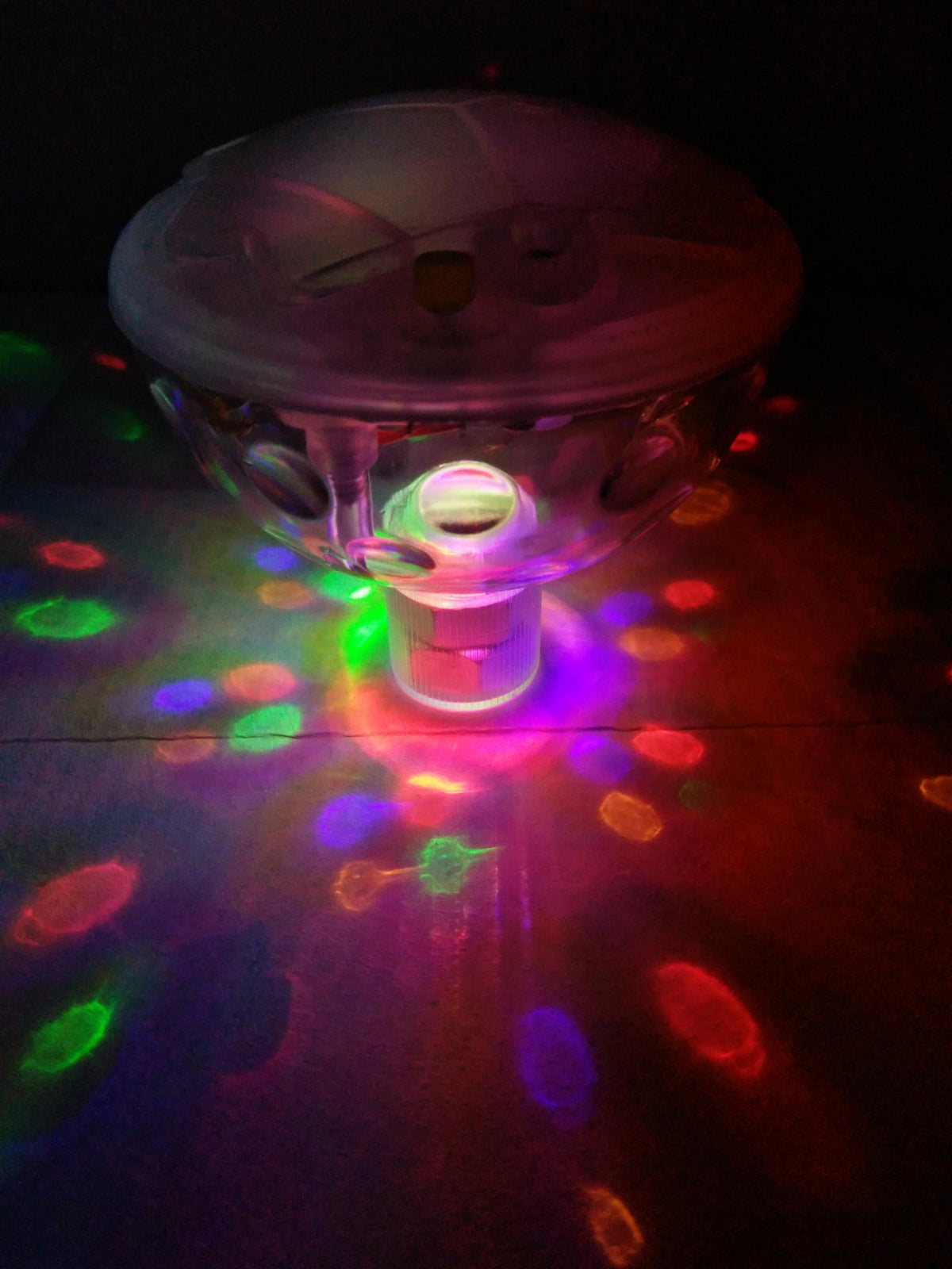 Floating LED underwater bathtub lamp for children, colorful pool and bath light
