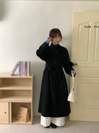 Women's long wool single-breasted coat from My Store in a classic tailored design