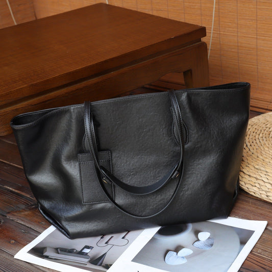 Top-grain leather underarm bag, simple large-capacity tote with single shoulder strap