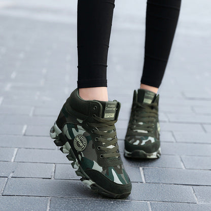 Women's casual camouflage increased sneakers with chunky sole and lace-up design