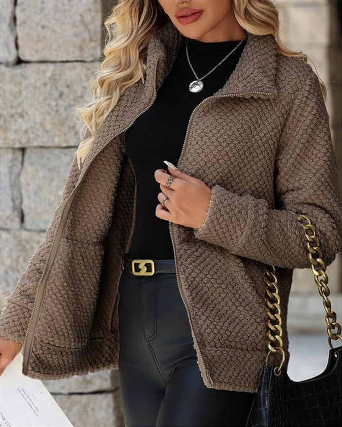 Women's padded fleece-lined zip-up jacket with lapel and pocket detail