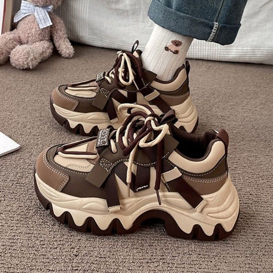 Women's fashionable all-match chunky-soled sneakers in a casual low-top design, side view