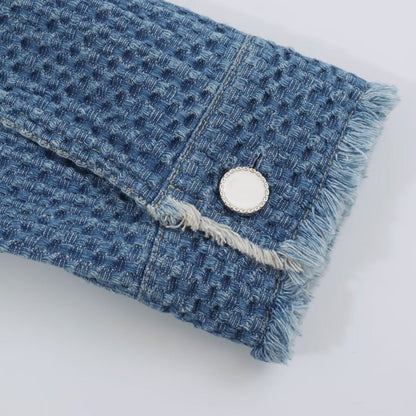Long-sleeve lapel-collar cotton denim jacket in a versatile blue design