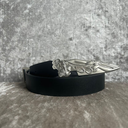 Unisex stylish versatile trendy belt in a classic design
