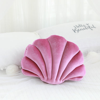 Simulation shell pillow cushion doll nap pillow in soft, rounded shell design