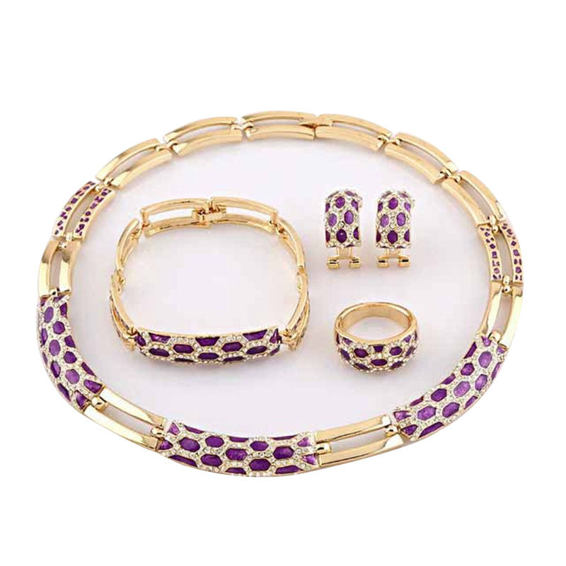 Korean-style diamond earring and necklace set with elegant matching jewelry design