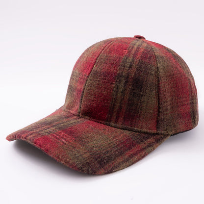 Retro checkered wool baseball cap, thickened winter hat in warm casual style for autumn and winter daily wear