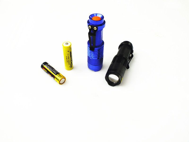 395nm 365nm UV flashlight detection light in black handheld design