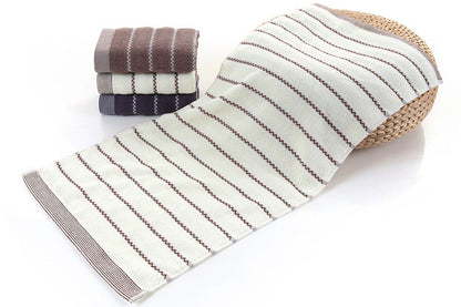 Cotton embroidered towel with decorative stitched detailingҵәа