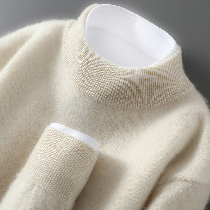 Men's casual loose-fitting cashmere base-layer sweater in a soft, simple design