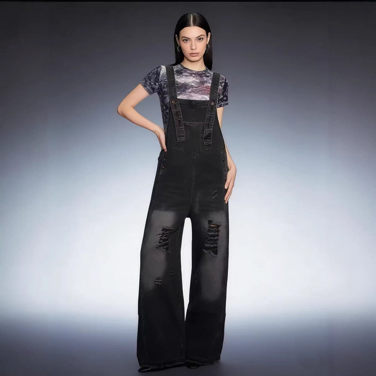Women's retro loose-fit wide-leg denim overalls with adjustable straps and multiple pockets