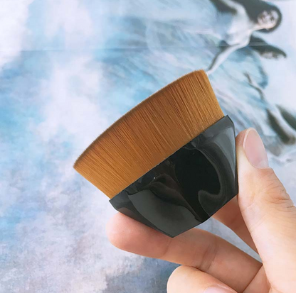UltraSmooth Petal Foundation Brush Set