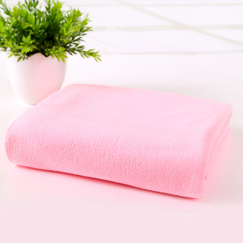 Microfiber bath towel beach towel displayed flat with a soft textured surface