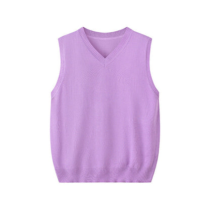 Fashionable V-neck pullover knit vest in an early spring style by My Store