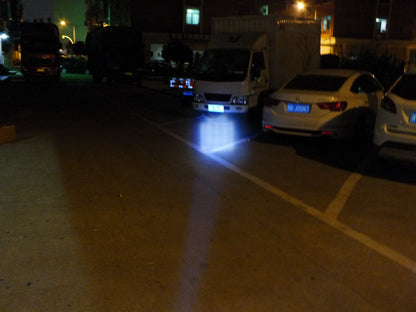 395nm 365nm flashlight detection light with compact black handheld design