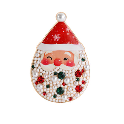 Diamond-encrusted Christmas wreath brooch for clothing, festive circular design with sparkling gemstone details