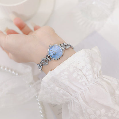 Women's French retro style watch with a classic design and elegant vintage-inspired details