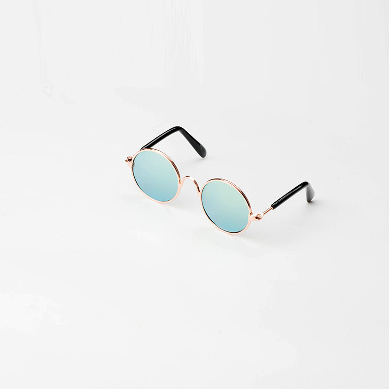 Cat sunglasses, pet cat glasses with dark lenses and a lightweight frame for feline eye protection
