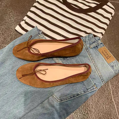 French-style round-toe low-cut bow flat shoes in an elegant versatile design
