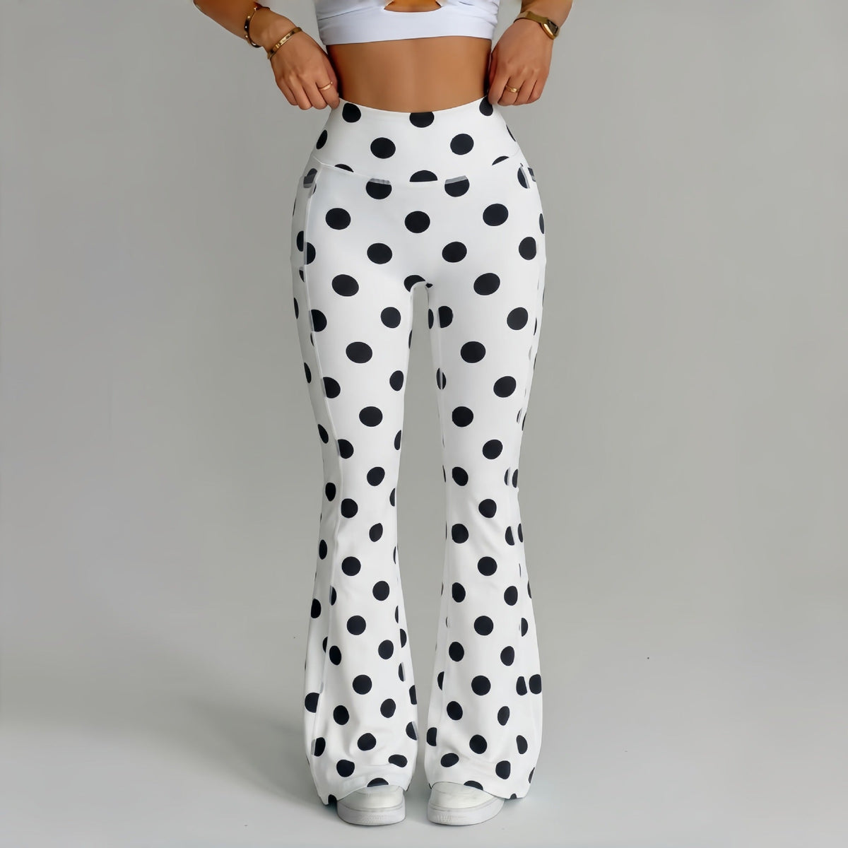 Printed high-waisted tummy-control yoga fitness pants with a tight fit and patterned design