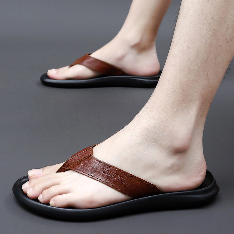 Men's flat-soled outdoor flip-flop sandals in a casual style by My Store