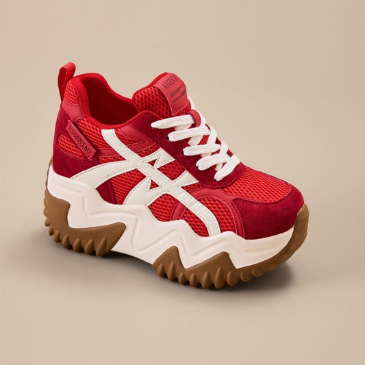 Women's casual autumn sneakers in neutral tones with lace-up design and textured sole