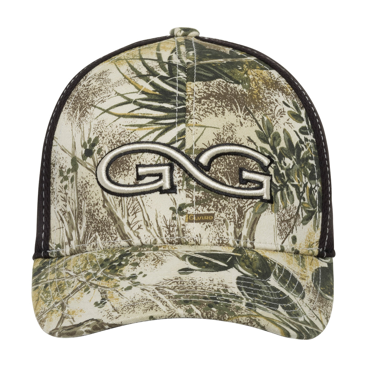 GameGuard Fitted Cap in Caviar color, black baseball cap with curved brim and embroidered logo, casual sportswear accessory