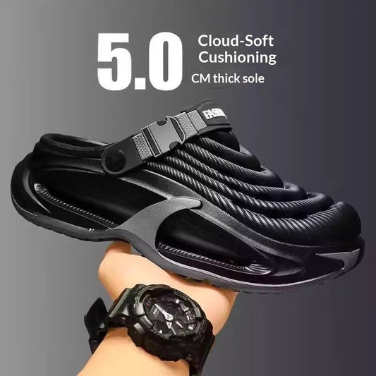 Men's casual outdoor beach sports sandals in black with adjustable straps and rugged sole