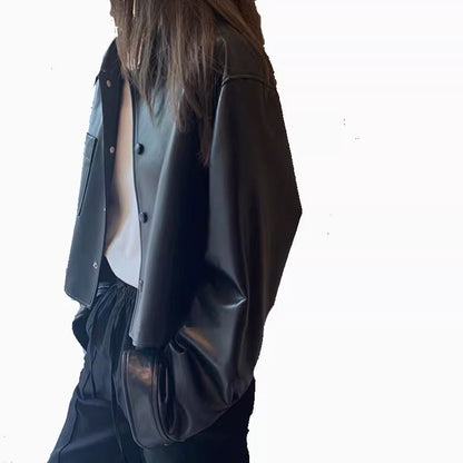 Spring-autumn short leather jacket for petite individuals in a sleek, cropped design