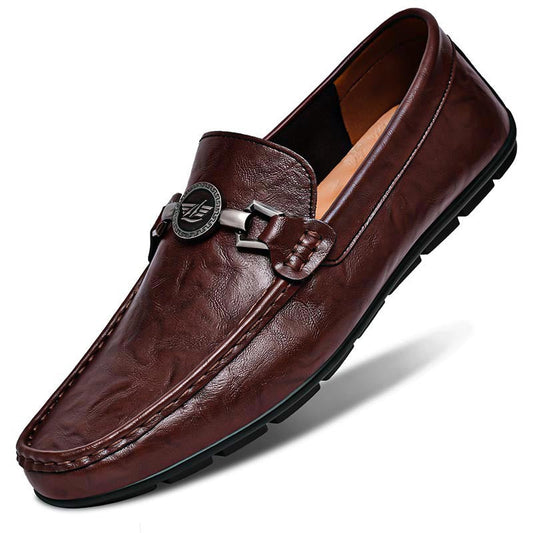 Men's versatile soft-leather casual shoes in a trendy, comfortable design