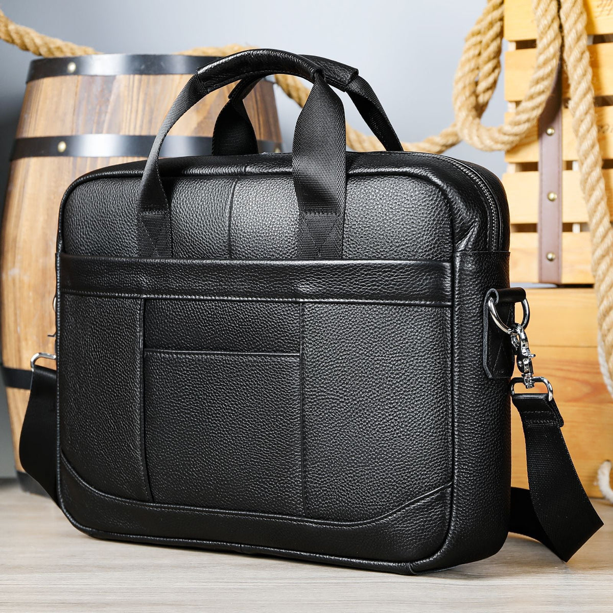 Men's leather casual computer bag with official document storage and adjustable shoulder crossbody strap