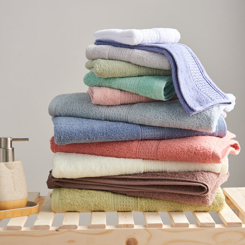 Minimalist square pure cotton bath towel set in a simple, neutral design