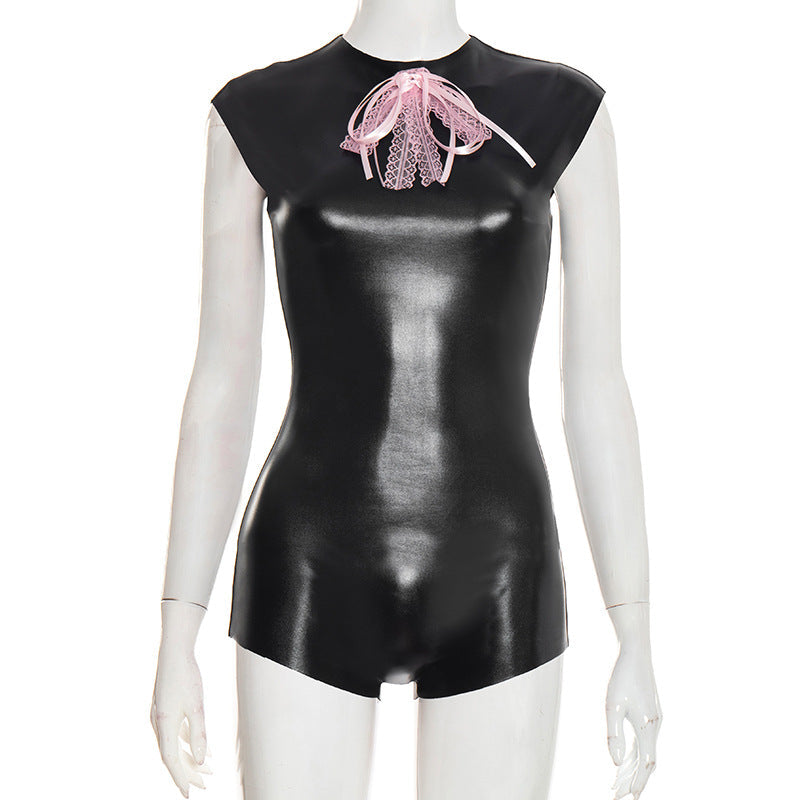 Tight-fitting short-sleeved zip-up bodycon jumpsuit in a sleek, fitted silhouette