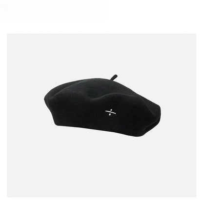 Women's oversized wool-blend beret painters cap in a classic rounded design