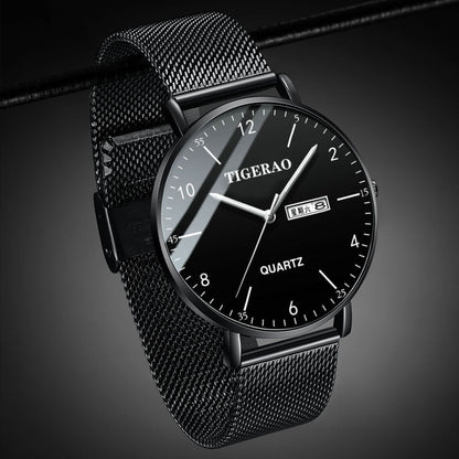 Water-resistant luminous fully automatic movement watch with a classic analog dial and adjustable wristband