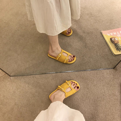 Women's summer outdoor retro flat-heeled sandals in a new-style design