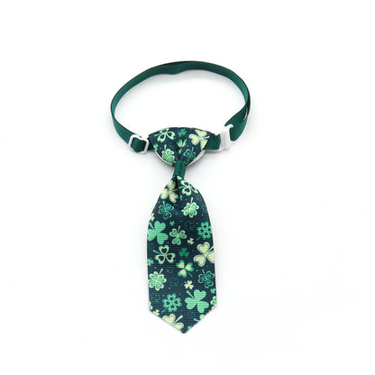St. Patrick’s Day four-leaf clover bow pet tie in green with festive clover pattern