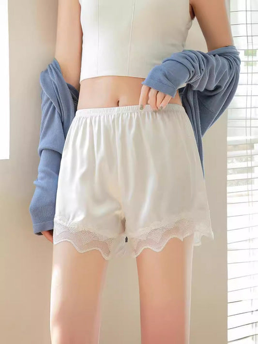 White lace three-part home shorts for women with anti-rolling design and thin summer fabric